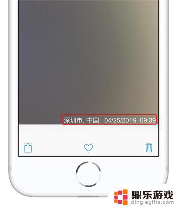 苹果手机照相如何放入时间