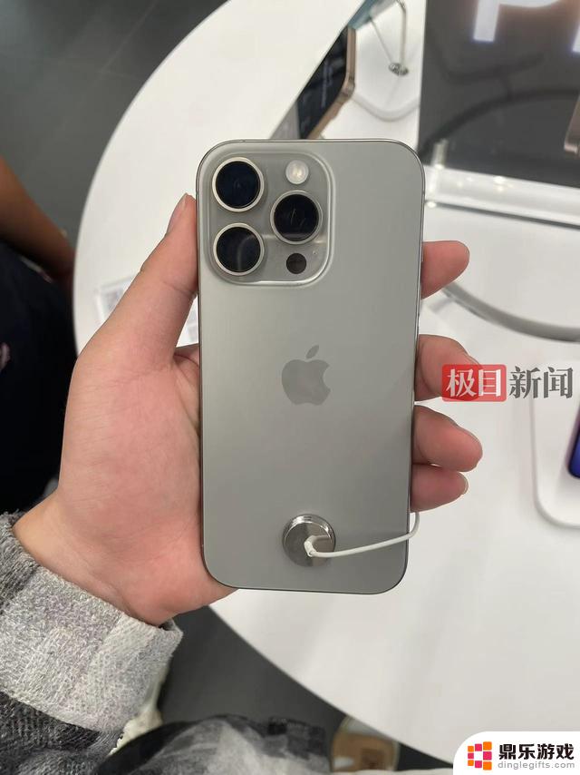 iphone16仅上市一个月，全系价格大幅下调！网友：等到月底再买，还能省800！